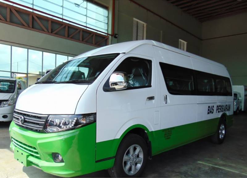 van rental with driver